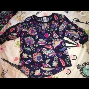 5/$20 Floral blouse/tunic 🌺